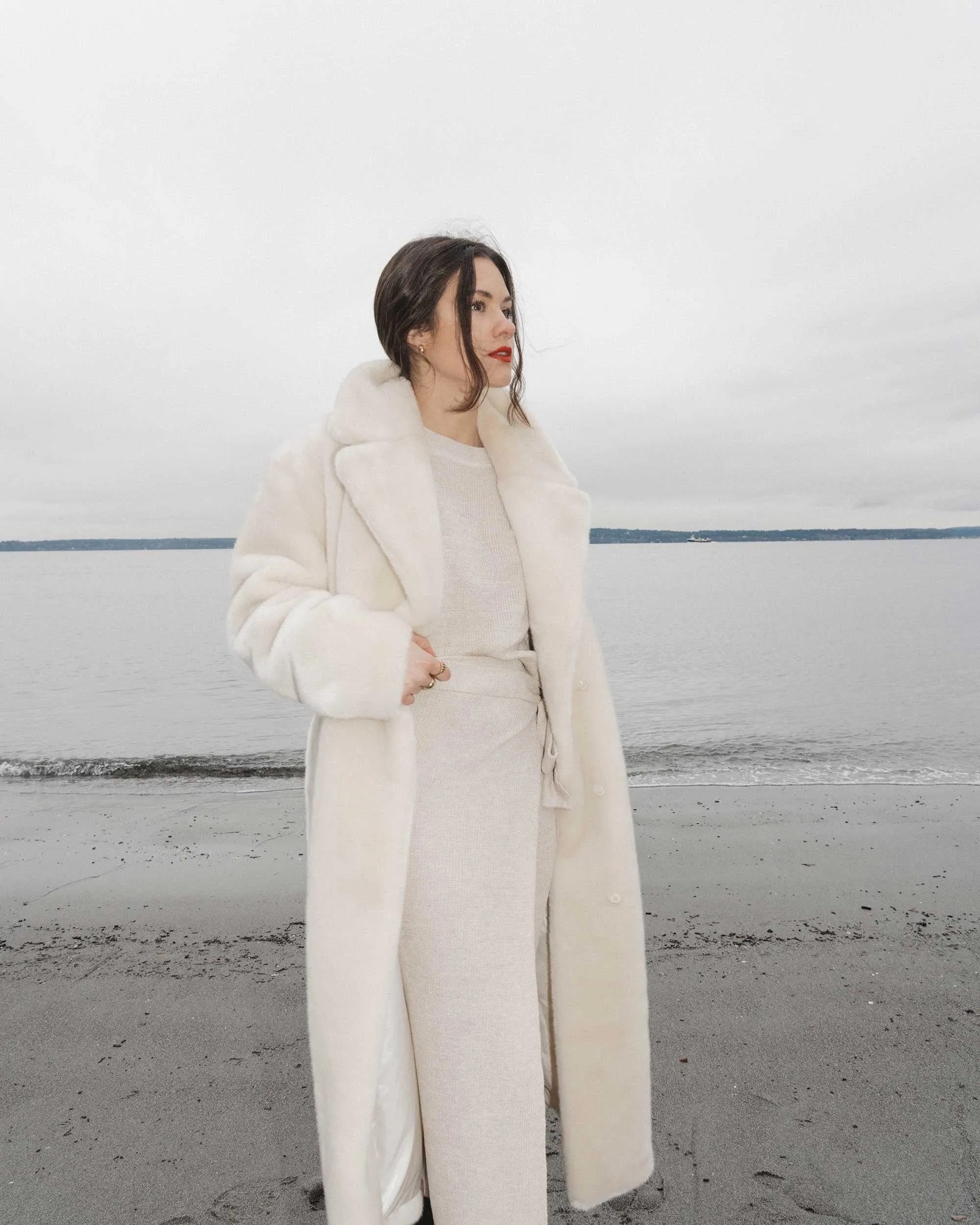 oversized white faux fur coat RRP £1200